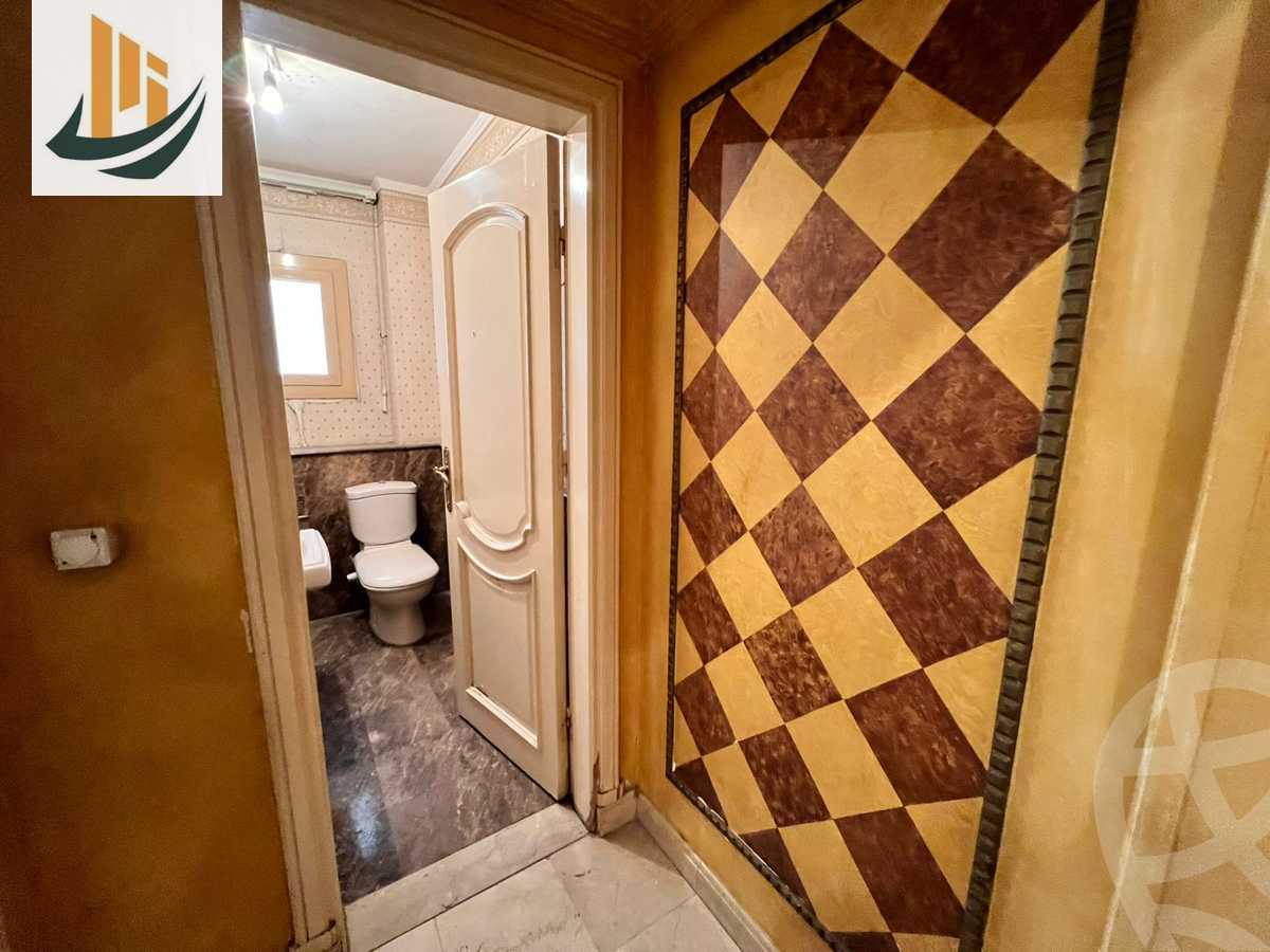 https://aqarmap.com.eg/ar/listing/6166182-for-sale-cairo-el-mohandesen-abd-el-moneam-riad-st