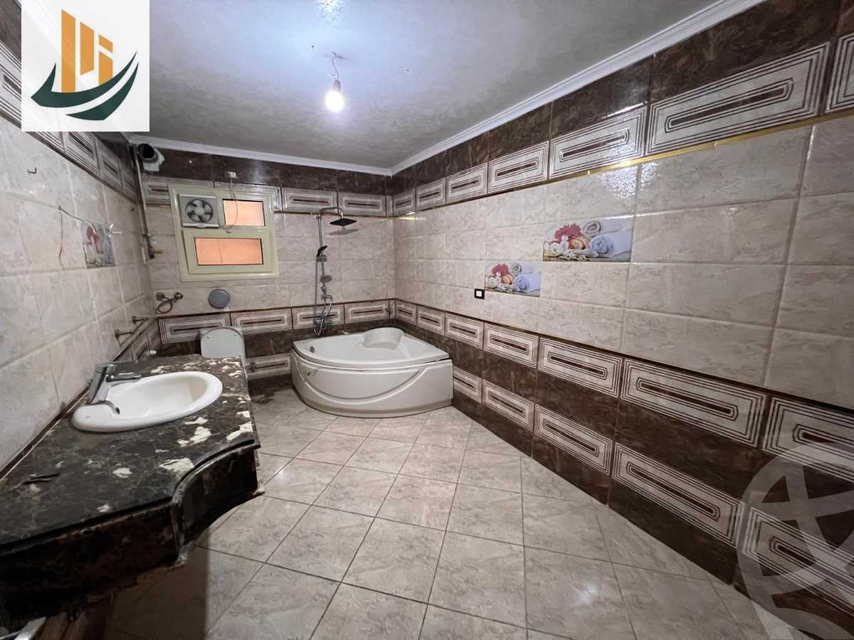 https://aqarmap.com.eg/ar/listing/6202485-for-sale-cairo-manial-el-rawda-st