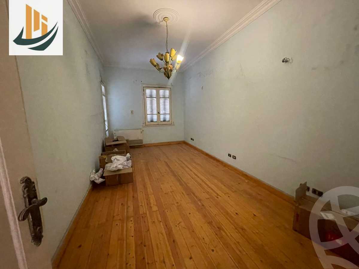 https://aqarmap.com.eg/ar/listing/6262526-for-sale-cairo-dokki-kwrnysh-lnyl