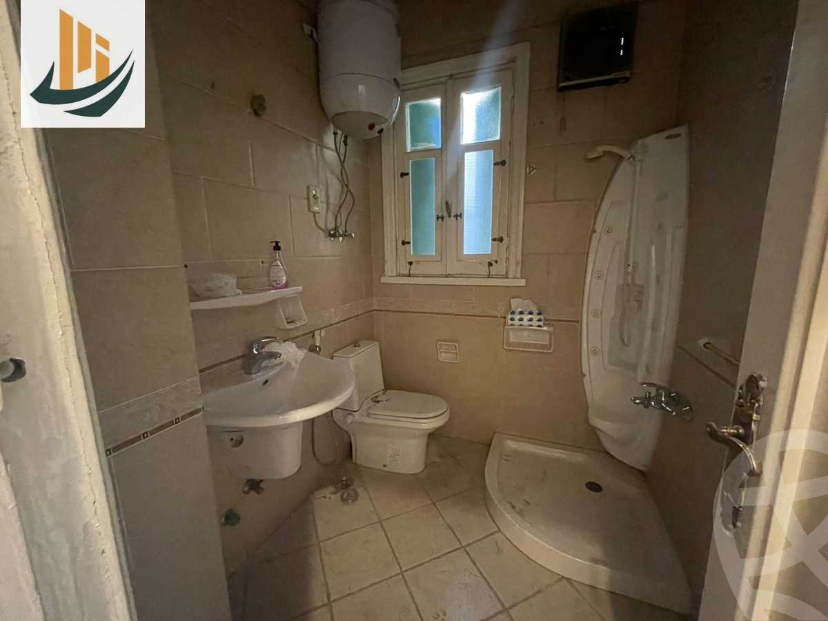 https://aqarmap.com.eg/ar/listing/6262526-for-sale-cairo-dokki-kwrnysh-lnyl