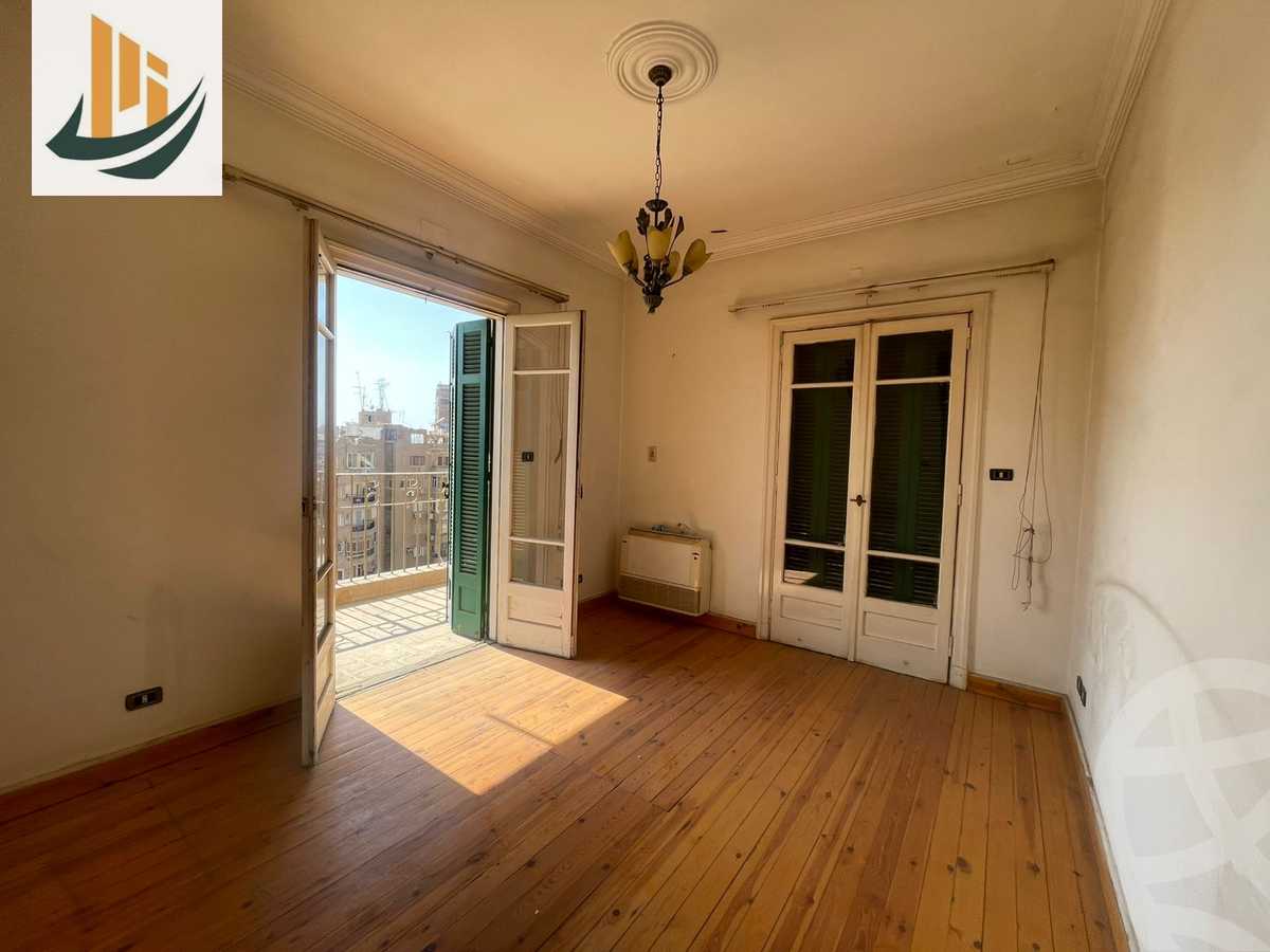 https://aqarmap.com.eg/ar/listing/6262526-for-sale-cairo-dokki-kwrnysh-lnyl