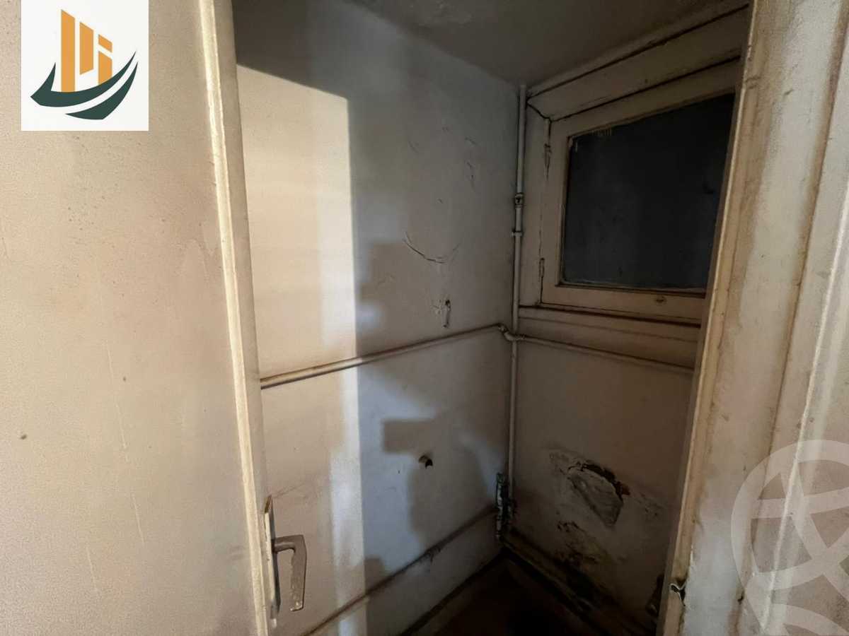 https://aqarmap.com.eg/en/listing/6266155-for-rent-cairo-downtown-kasr-el-neel-nile-corniche-st