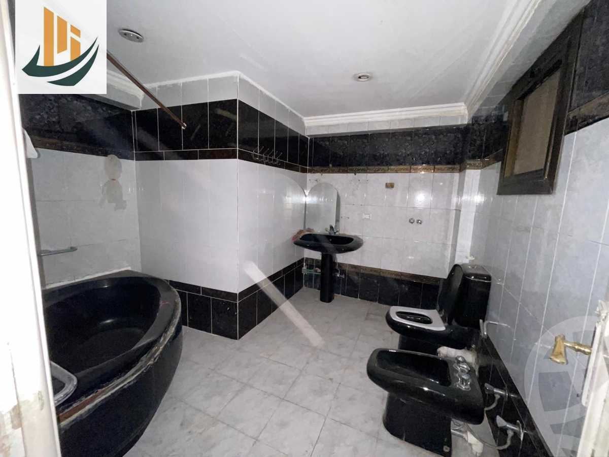 https://aqarmap.com.eg/en/listing/6363065-for-sale-cairo-el-agouza-aswan-square