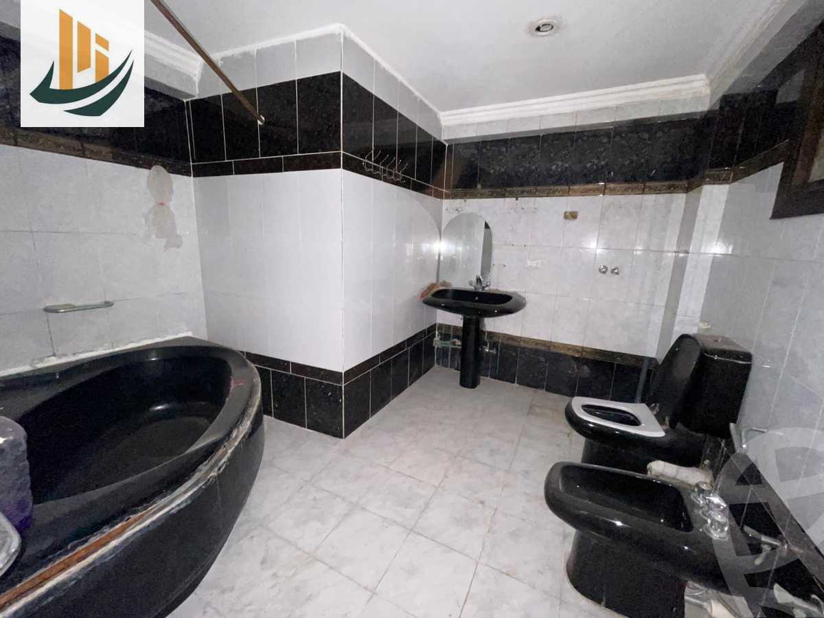 https://aqarmap.com.eg/en/listing/6363065-for-sale-cairo-el-agouza-aswan-square