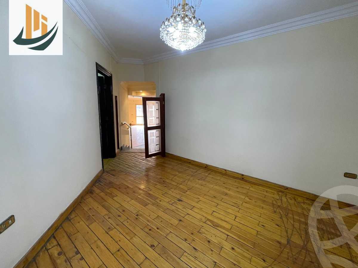 https://aqarmap.com.eg/en/listing/6374598-for-sale-cairo-manial-manial-st