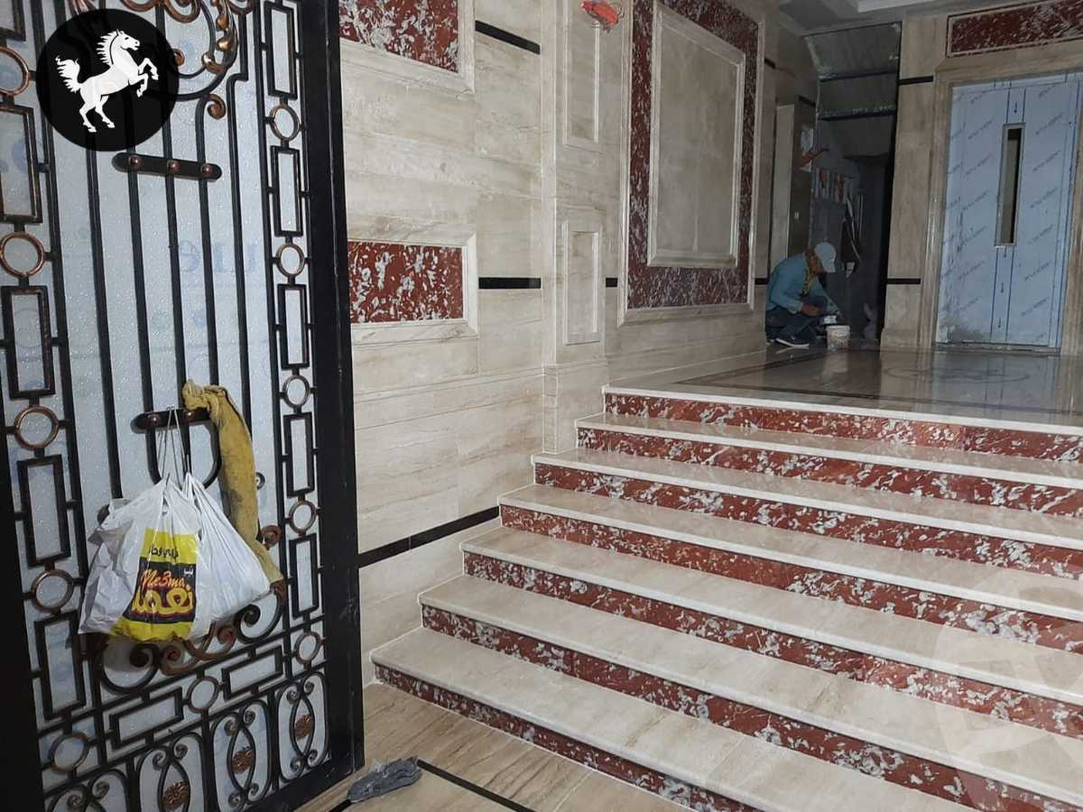 https://aqarmap.com.eg/en/listing/4207718-for-sale-cairo-6th-of-october-el-ahyaa-neighborhood-9th