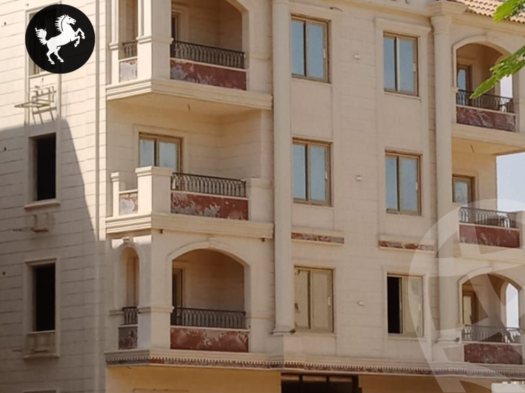 https://aqarmap.com.eg/en/listing/4248270-for-sale-cairo-6th-of-october-el-ahyaa-neighborhood-9th