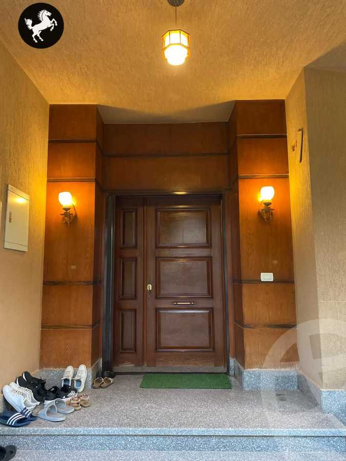 https://aqarmap.com.eg/en/listing/5408786-for-sale-cairo-el-sheikh-zayed-city-compounds-el-khamayel