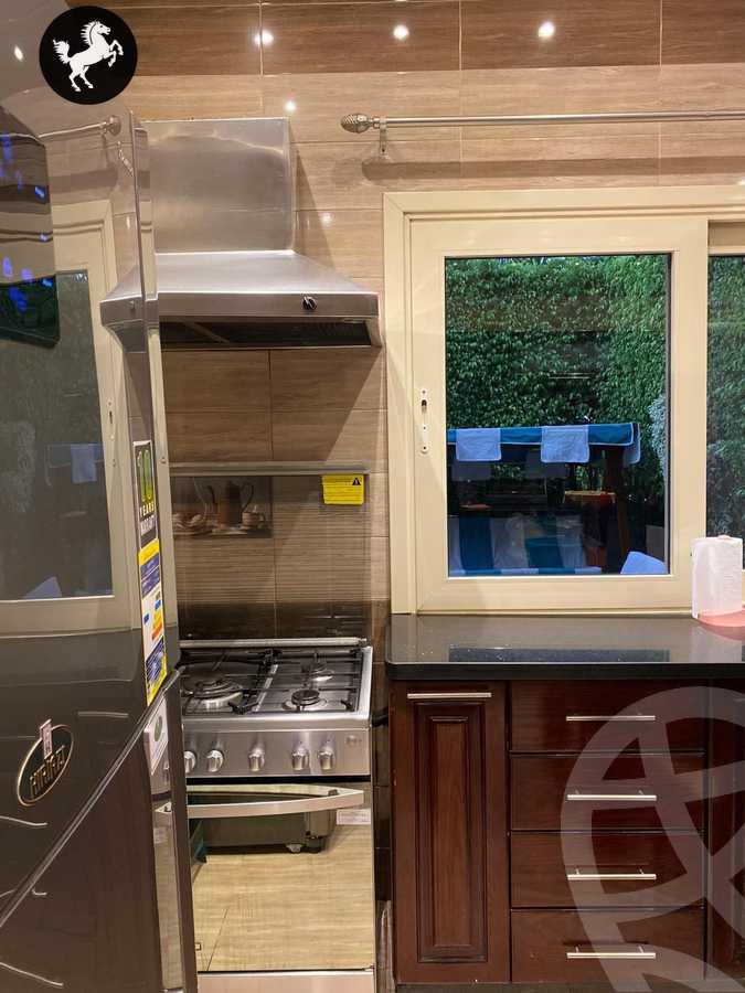 https://aqarmap.com.eg/en/listing/5408786-for-sale-cairo-el-sheikh-zayed-city-compounds-el-khamayel