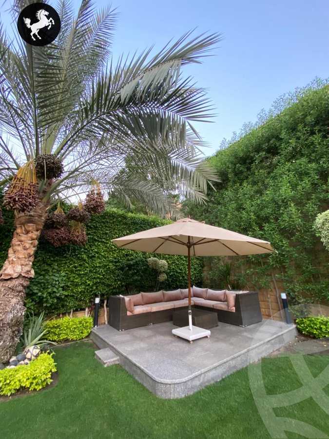 https://aqarmap.com.eg/en/listing/5408786-for-sale-cairo-el-sheikh-zayed-city-compounds-el-khamayel