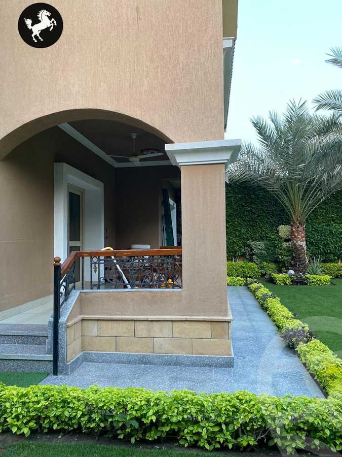 https://aqarmap.com.eg/en/listing/5408786-for-sale-cairo-el-sheikh-zayed-city-compounds-el-khamayel
