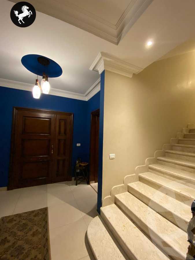 https://aqarmap.com.eg/en/listing/5408786-for-sale-cairo-el-sheikh-zayed-city-compounds-el-khamayel