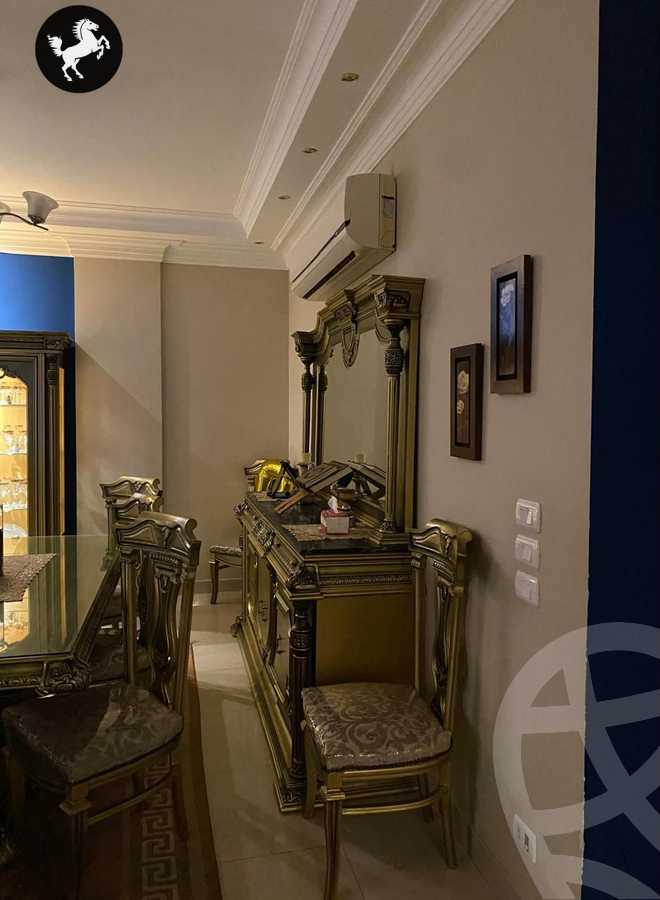 https://aqarmap.com.eg/en/listing/5408786-for-sale-cairo-el-sheikh-zayed-city-compounds-el-khamayel