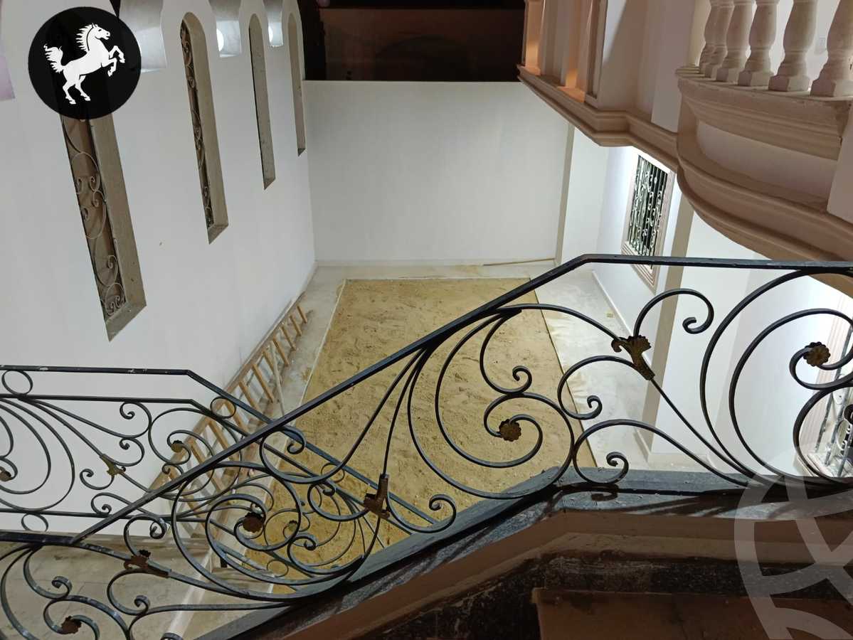 https://aqarmap.com.eg/en/listing/5413678-for-sale-cairo-6th-of-october-el-tawsaat-el-shamalya-hy-2000-qt