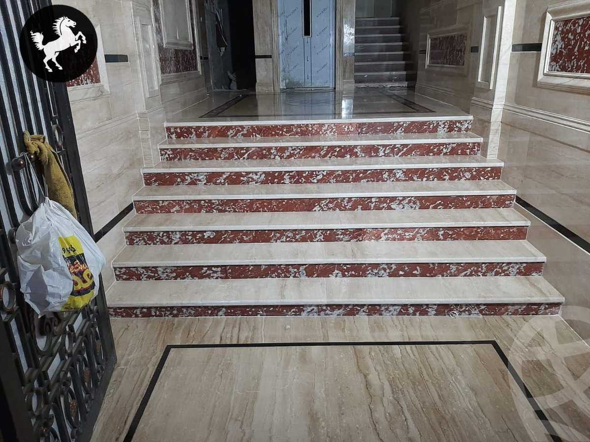 https://aqarmap.com.eg/ar/listing/6635817-for-sale-cairo-6th-of-october-el-ahyaa-neighborhood-9th