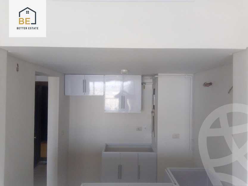 https://aqarmap.com.eg/ar/listing/2892076-for-rent-cairo-new-cairo-compounds-porto-cairo
