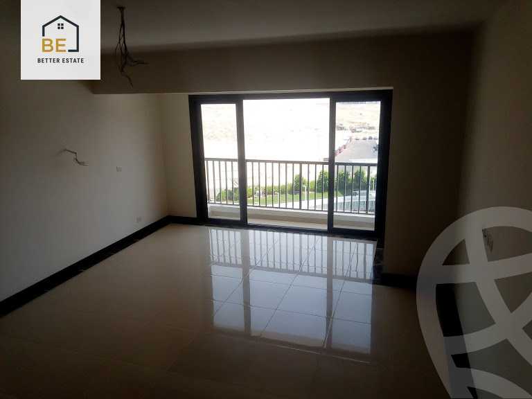 https://aqarmap.com.eg/ar/listing/2892076-for-rent-cairo-new-cairo-compounds-porto-cairo