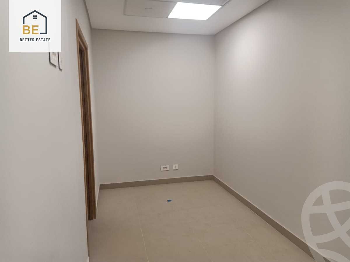 https://aqarmap.com.eg/ar/listing/3875211-for-sale-cairo-el-sheikh-zayed-city-lshykh-zyd-ljdyd-vye
