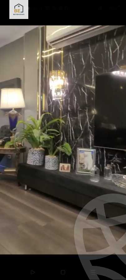 https://aqarmap.com.eg/en/listing/3883096-for-sale-cairo-new-cairo-compounds-fifth-square