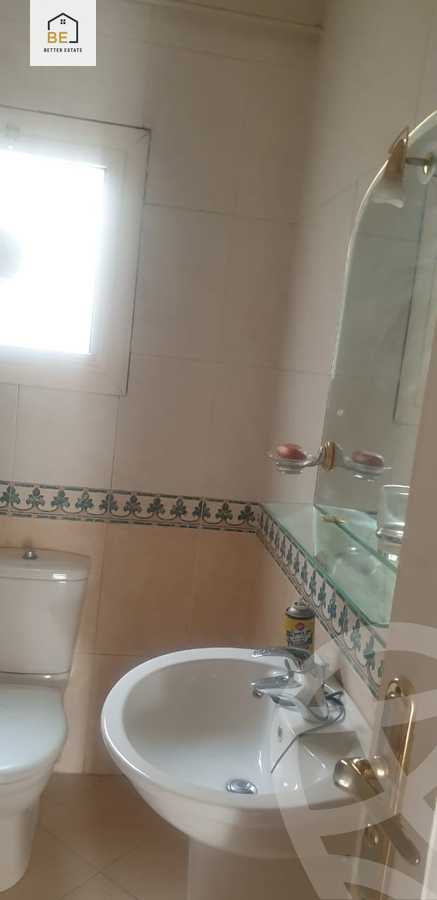 https://aqarmap.com.eg/ar/listing/3897563-for-sale-cairo-heliopolis-cairo-heliopolis-heliopolis-square-mohammed-farid-st