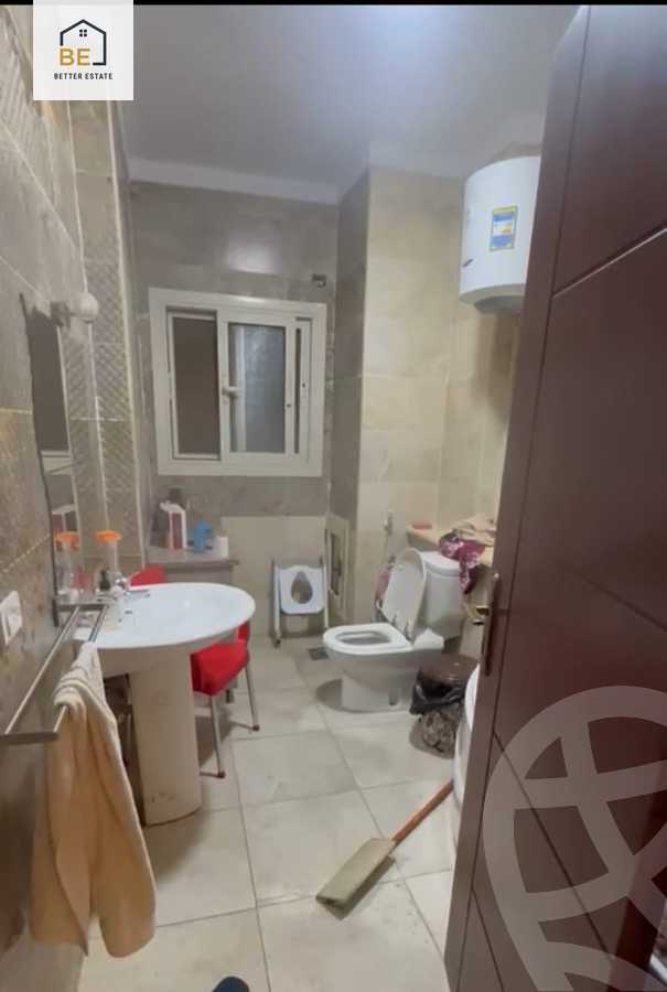 https://aqarmap.com.eg/ar/listing/3994100-for-rent-cairo-new-cairo-compounds-hayati-residence
