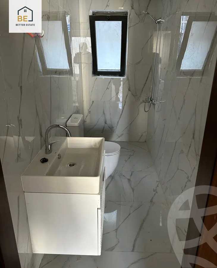 https://aqarmap.com.eg/en/listing/4064336-for-rent-cairo-new-cairo-compounds-lakeview-residence