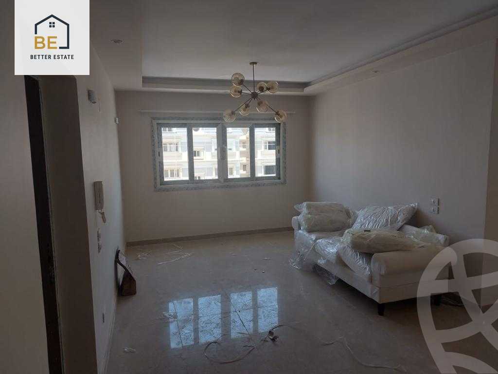 https://aqarmap.com.eg/en/listing/4096768-for-sale-cairo-new-cairo-compounds-mountain-view-hyde-park