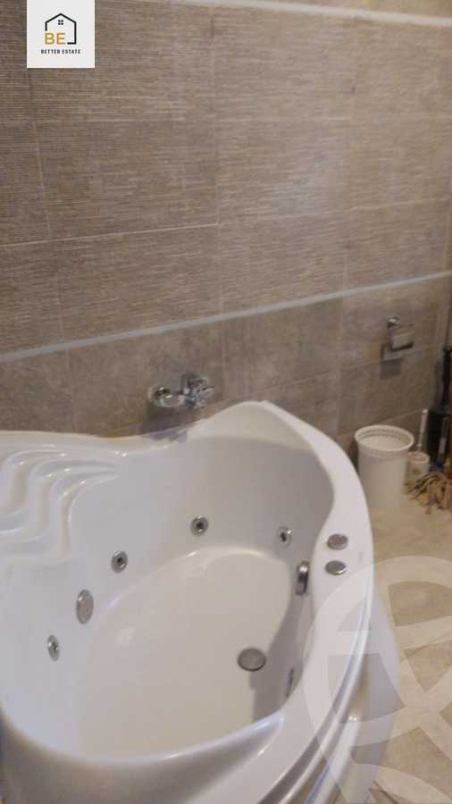 https://aqarmap.com.eg/en/listing/4147235-for-rent-cairo-new-cairo-first-settlement-mhwr-mstfy-kml