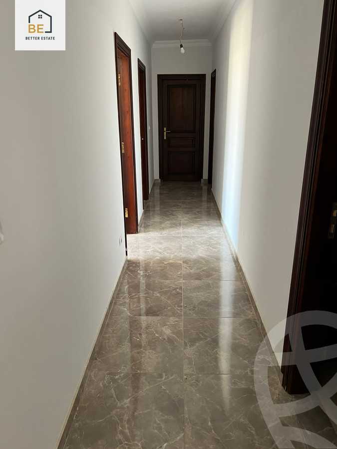https://aqarmap.com.eg/en/listing/4163483-for-rent-cairo-new-cairo-compounds-mountain-view-hyde-park