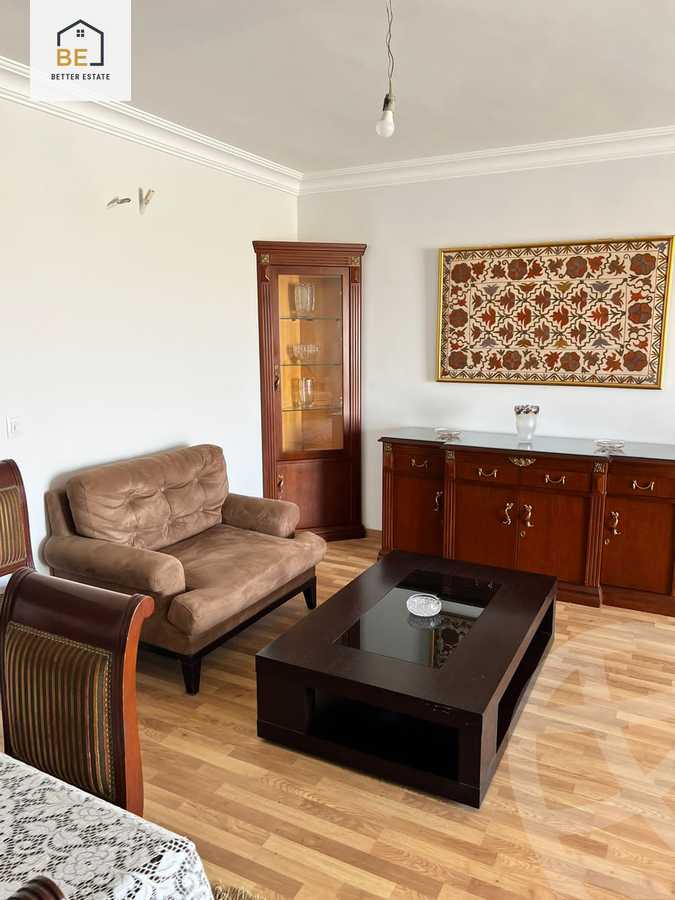 https://aqarmap.com.eg/en/listing/4163483-for-rent-cairo-new-cairo-compounds-mountain-view-hyde-park