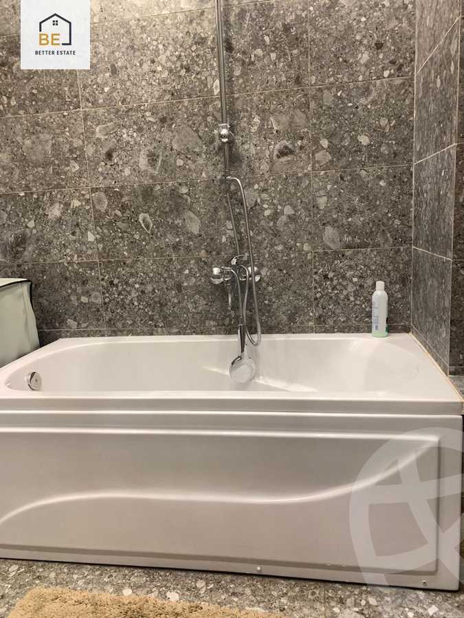 https://aqarmap.com.eg/en/listing/4181941-for-rent-cairo-new-cairo-compounds-moon-valley
