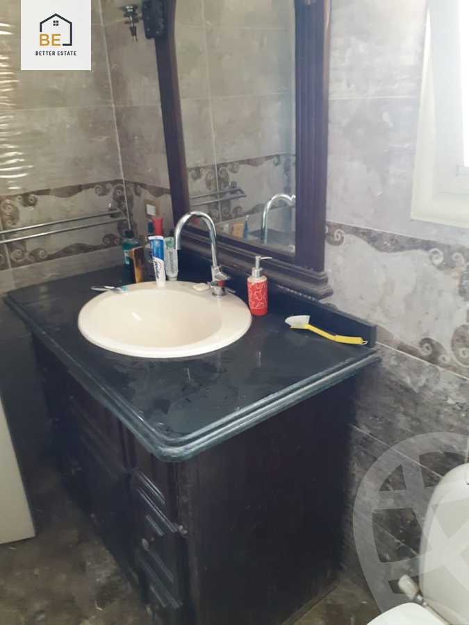https://aqarmap.com.eg/en/listing/4195753-for-sale-cairo-new-cairo-compounds-moon-valley