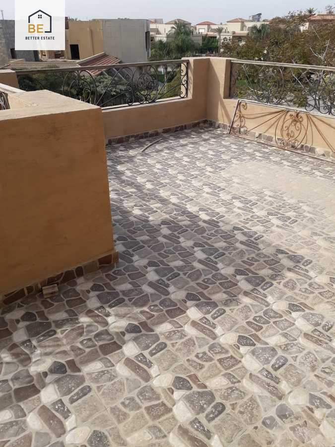 https://aqarmap.com.eg/en/listing/4195753-for-sale-cairo-new-cairo-compounds-moon-valley