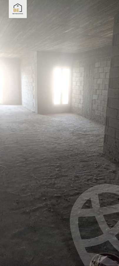 https://aqarmap.com.eg/en/listing/4202841-for-sale-cairo-new-cairo-compounds-mountain-view-hyde-park