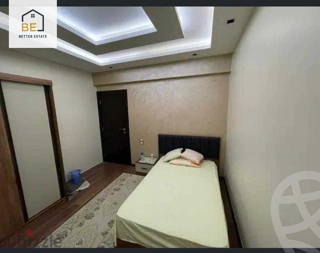 https://aqarmap.com.eg/en/listing/4213287-for-rent-cairo-new-cairo-compounds-mountain-view-hyde-park