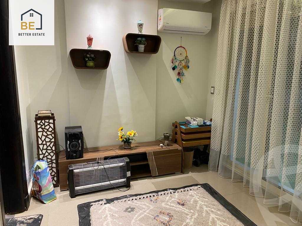 https://aqarmap.com.eg/en/listing/4220437-for-rent-cairo-new-cairo-compounds-jyd