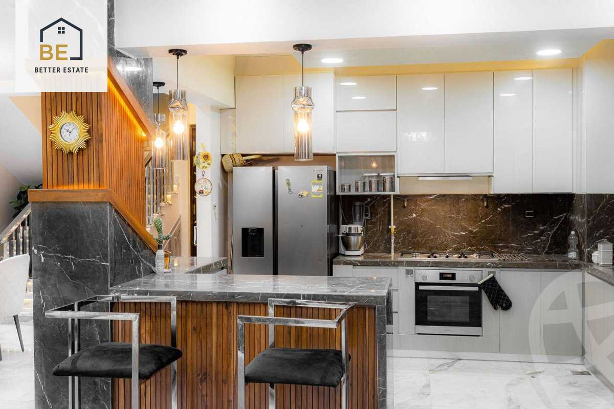 https://aqarmap.com.eg/ar/listing/4257273-for-rent-cairo-new-cairo-compounds-moon-valley