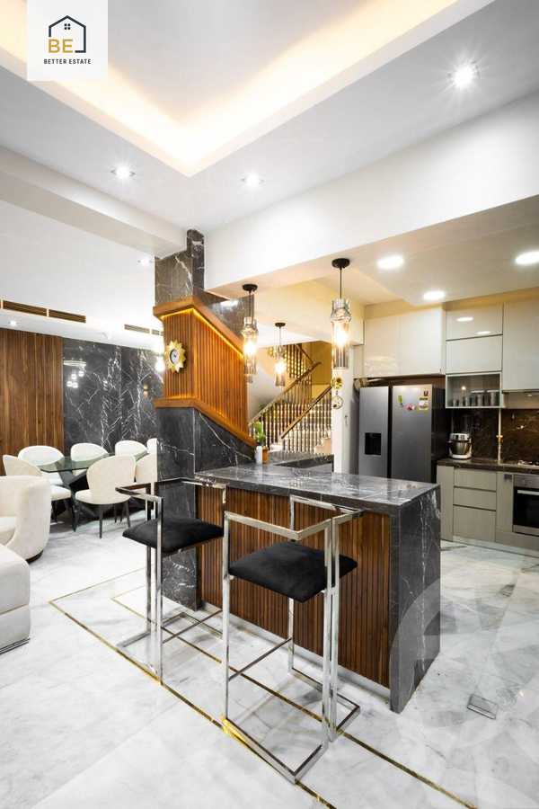 https://aqarmap.com.eg/ar/listing/4257273-for-rent-cairo-new-cairo-compounds-moon-valley