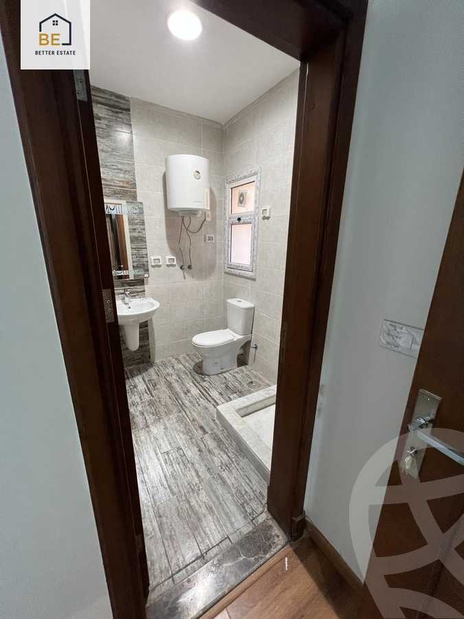 https://aqarmap.com.eg/en/listing/4213238-for-rent-cairo-new-cairo-compounds-les-rois