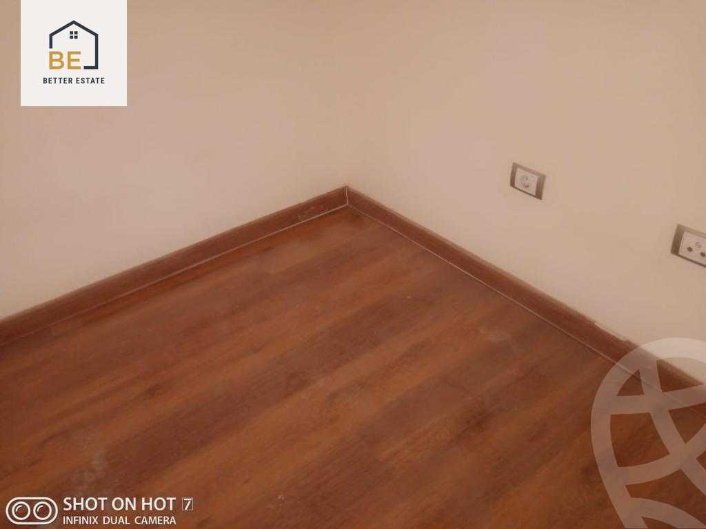 https://aqarmap.com.eg/ar/listing/4272185-for-rent-cairo-new-cairo-compounds-jyd