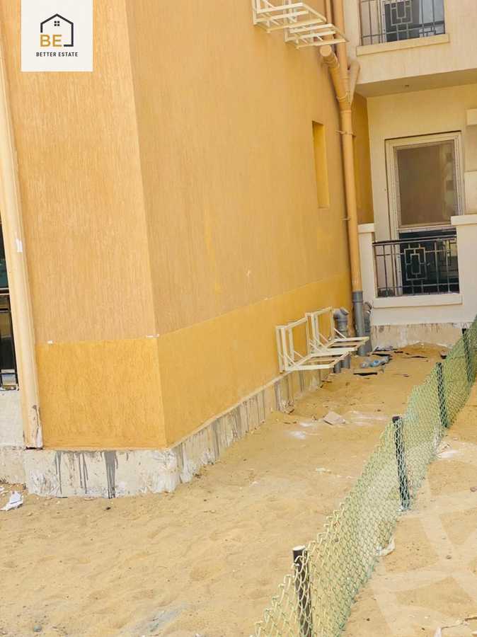 https://aqarmap.com.eg/en/listing/4299461-for-sale-cairo-new-cairo-compounds-stwn-ryzydns-by-ar-y-llttwyr