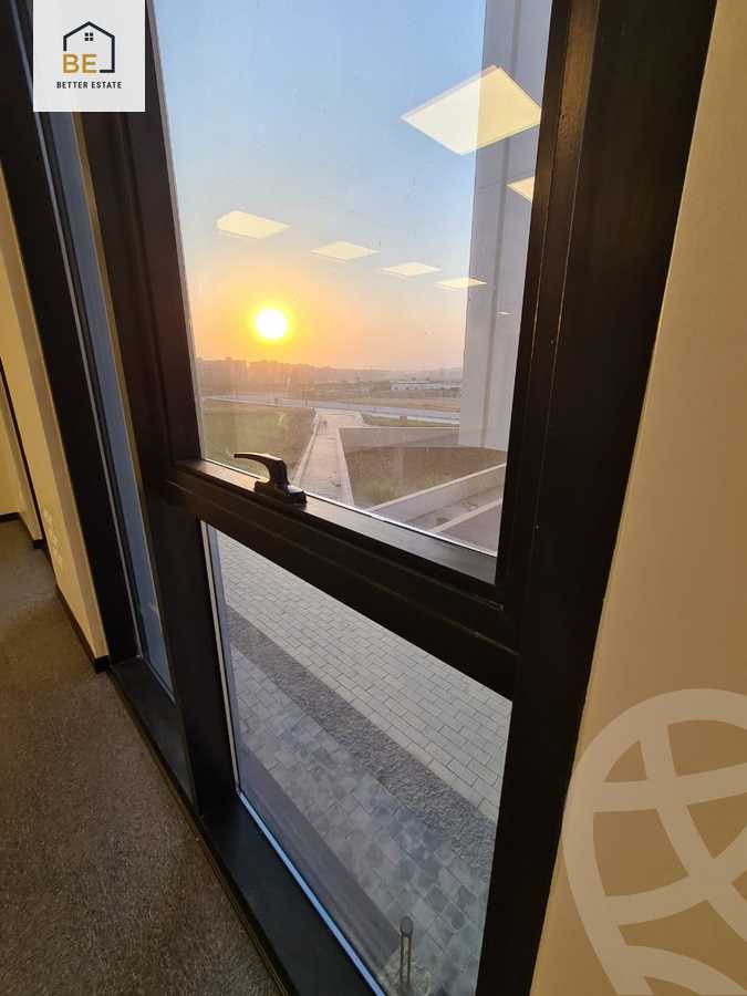 https://aqarmap.com.eg/en/listing/4334325-for-rent-hyde-park-business-district
