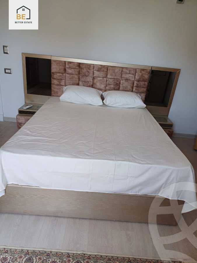 https://aqarmap.com.eg/en/listing/4366076-for-rent-village-gate-mall-palm-hills