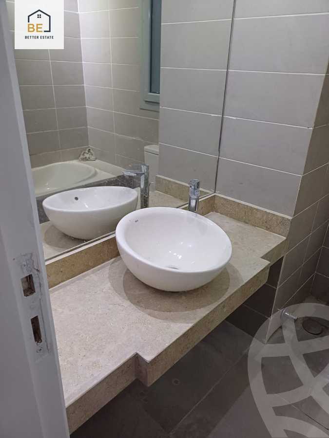 https://aqarmap.com.eg/en/listing/4366076-for-rent-village-gate-mall-palm-hills