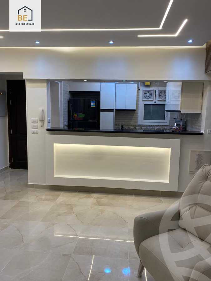 https://aqarmap.com.eg/en/listing/5189547-for-rent-cairo-new-cairo-lrhb-city-phase-7