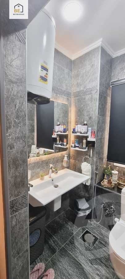 https://aqarmap.com.eg/ar/listing/5220996-for-rent-cairo-new-cairo-compounds-hyde-park-park-corner-hyde-park