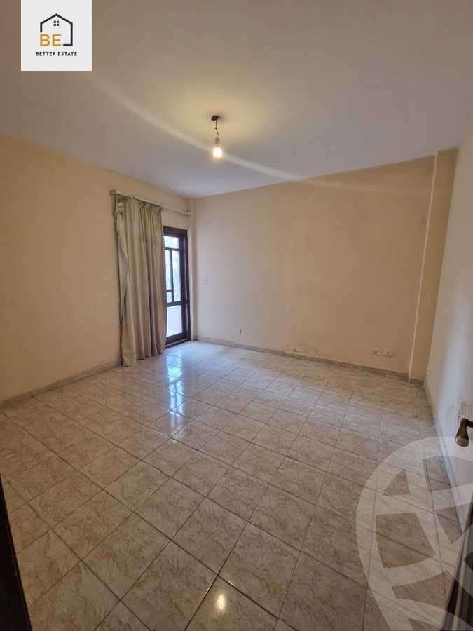 https://aqarmap.com.eg/en/listing/5408845-for-sale-cairo-new-cairo-lrhb-city-phase-5-ibn-al-nafees-st