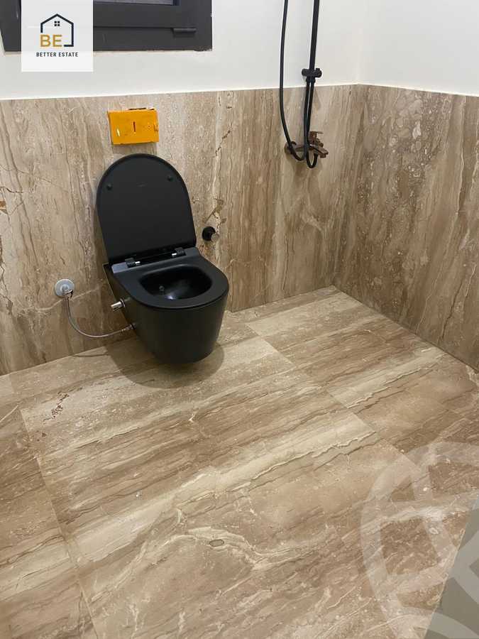 https://aqarmap.com.eg/en/listing/5574382-for-sale-cairo-new-cairo-compounds-district-5