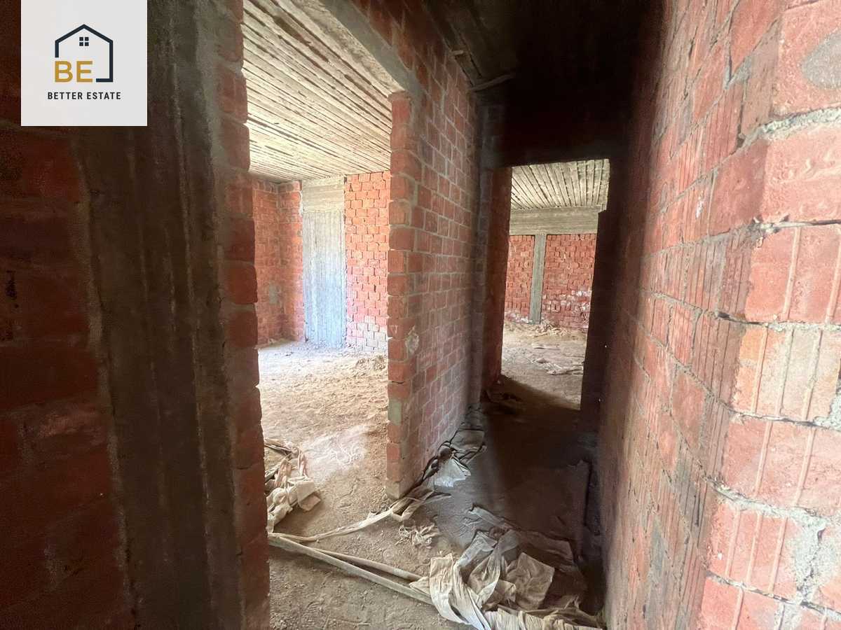 https://aqarmap.com.eg/ar/listing/5623133-for-sale-cairo-new-cairo-compounds-moon-valley