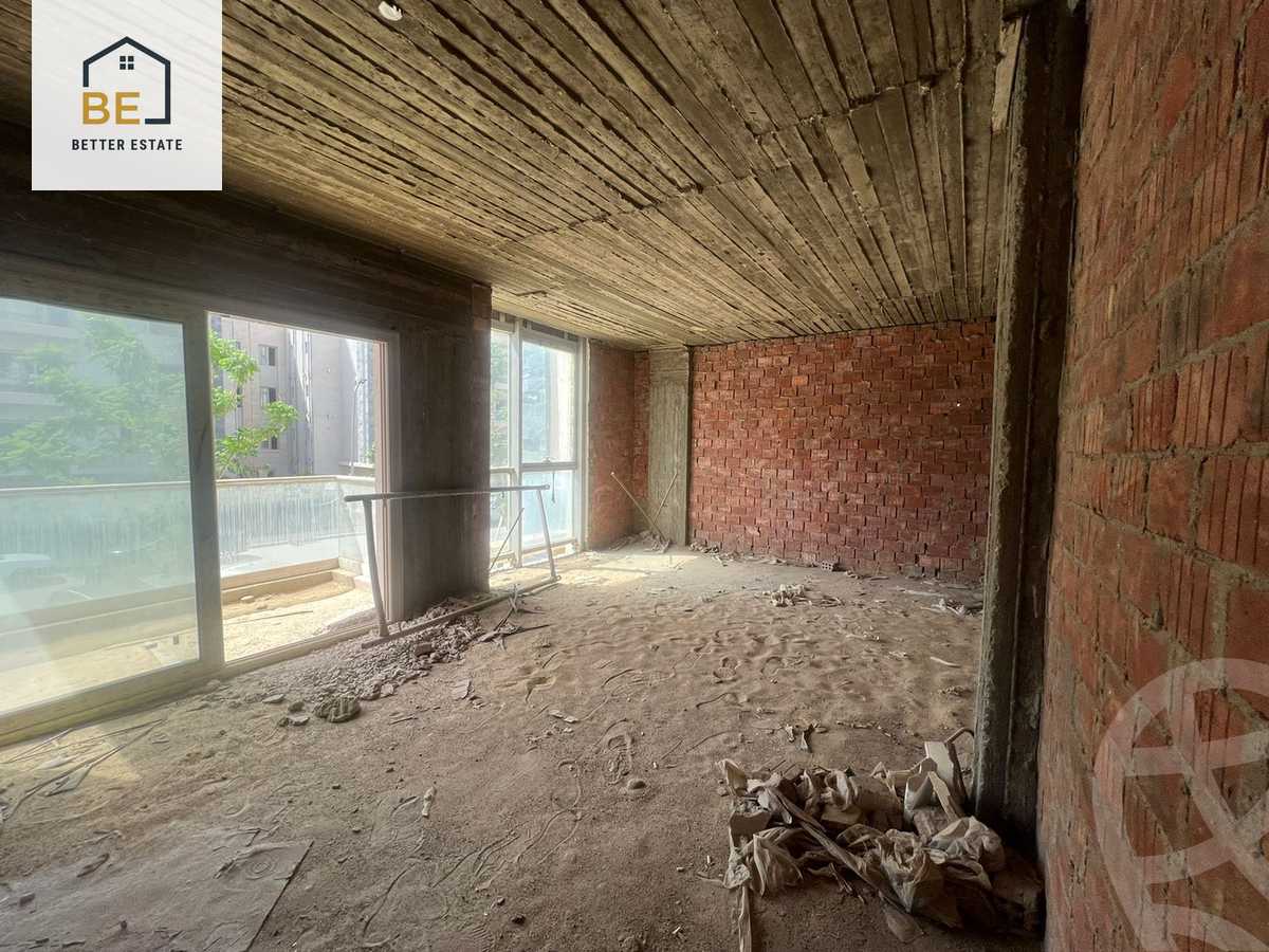 https://aqarmap.com.eg/ar/listing/5623133-for-sale-cairo-new-cairo-compounds-moon-valley